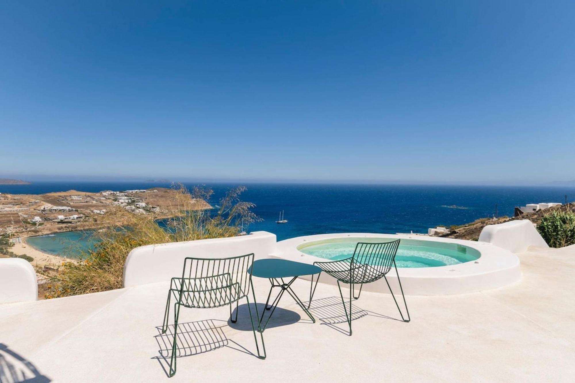 Luxury With Stunning Views Above Kalo Livadi * Mykonos Town