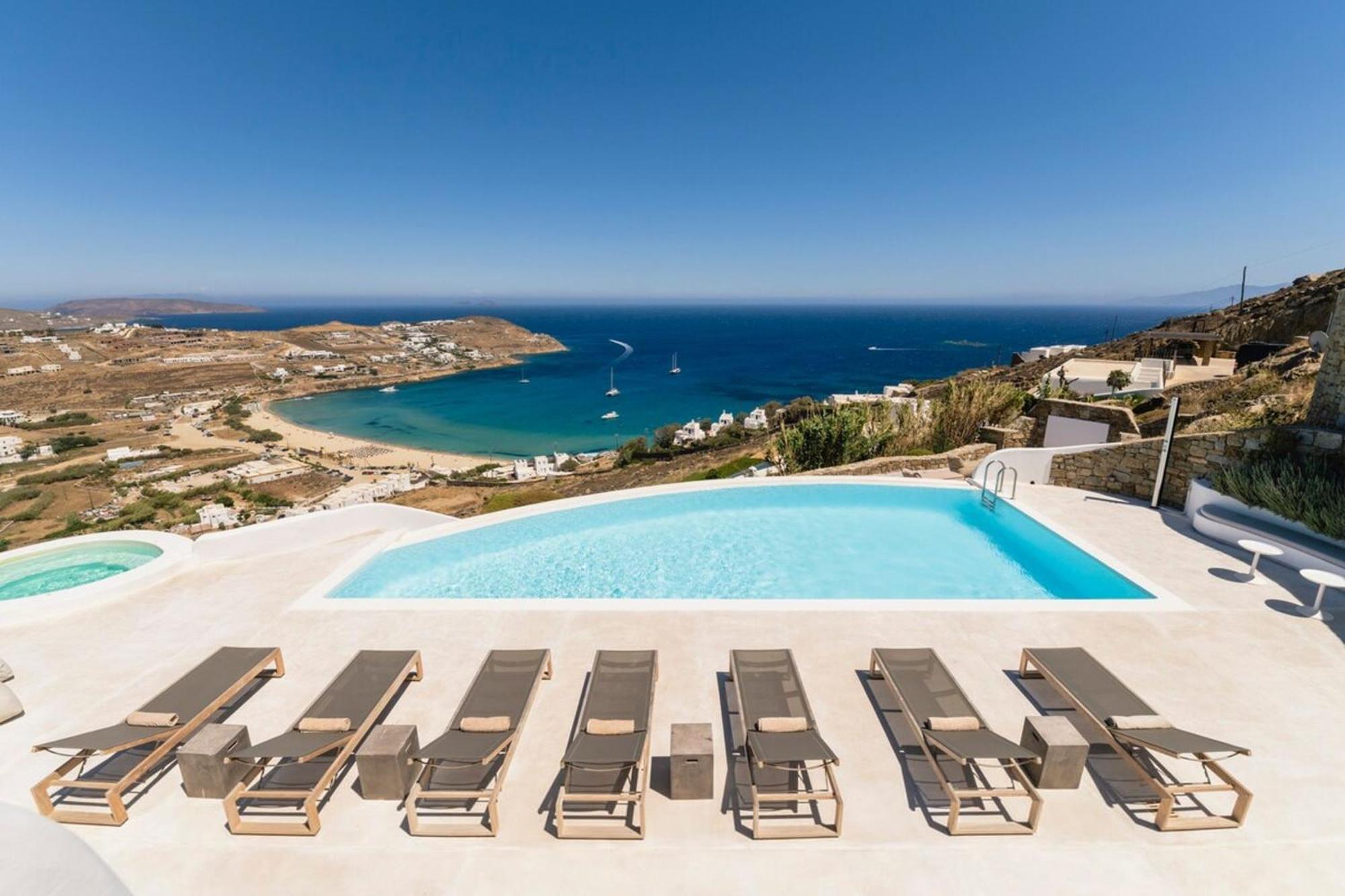 Luxury With Stunning Views Above Kalo Livadi * Mykonos Town