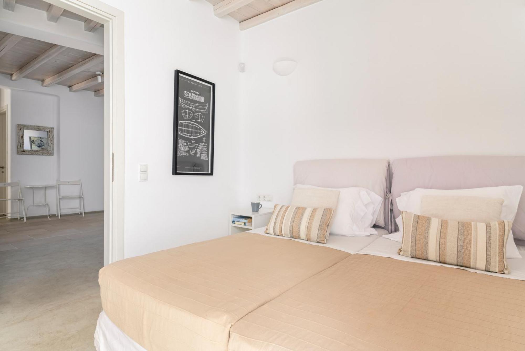Luxury With Stunning Views Above Kalo Livadi *