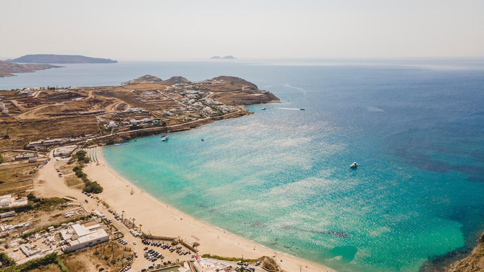 Luxury With Stunning Views Above Kalo Livadi *