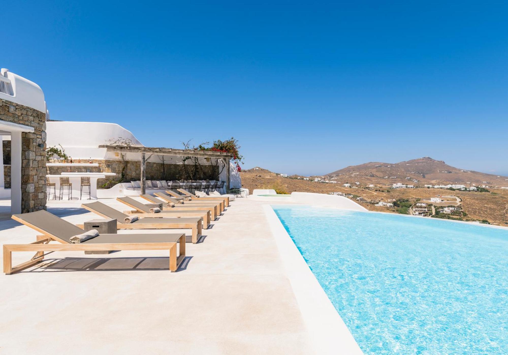 Villa Luxury With Stunning Views Above Kalo Livadi Mykonos Town